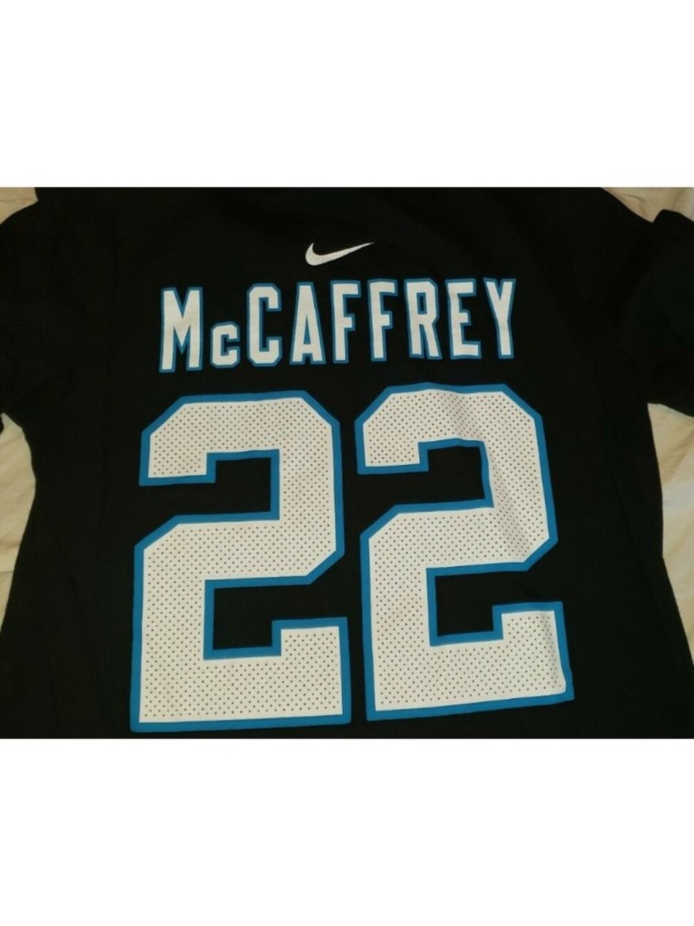 NIKE Christian McCaffrey Carolina Panthers #22 T Shirt YOUTH LARGE 14/16      B1